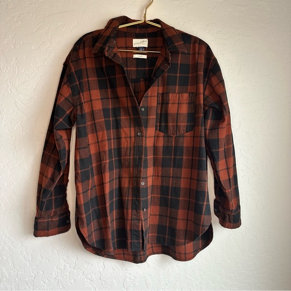 Button up flannel - Picture 1 of 3